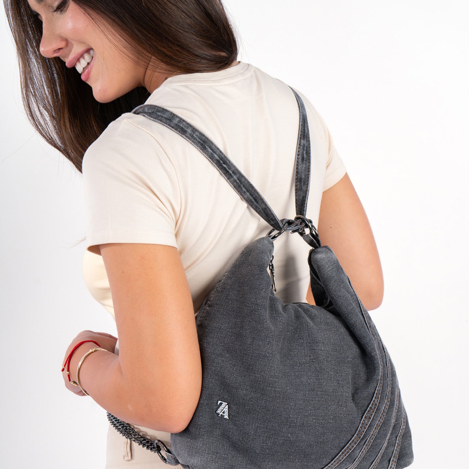 Cartera Yara