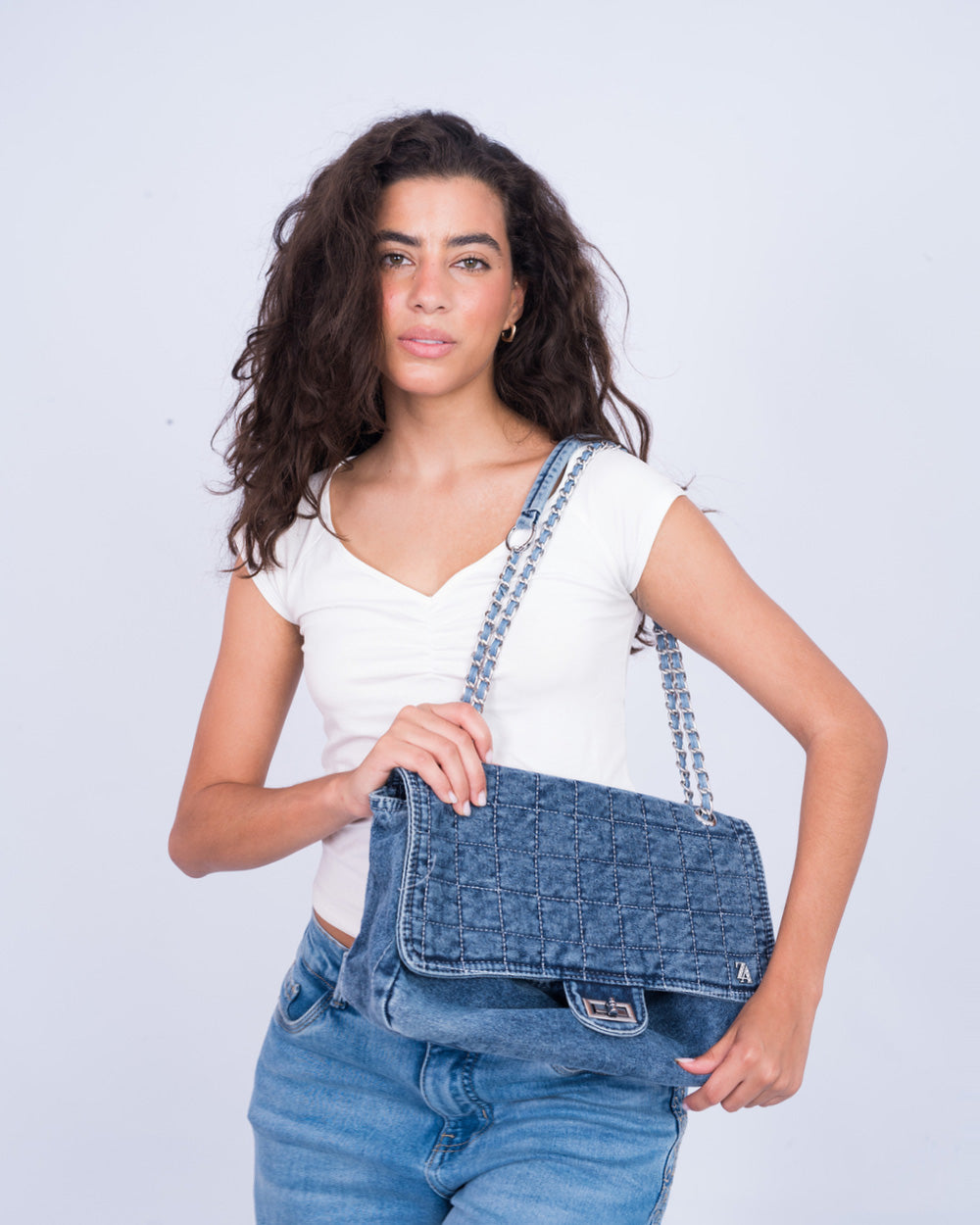 Cartera Kayla