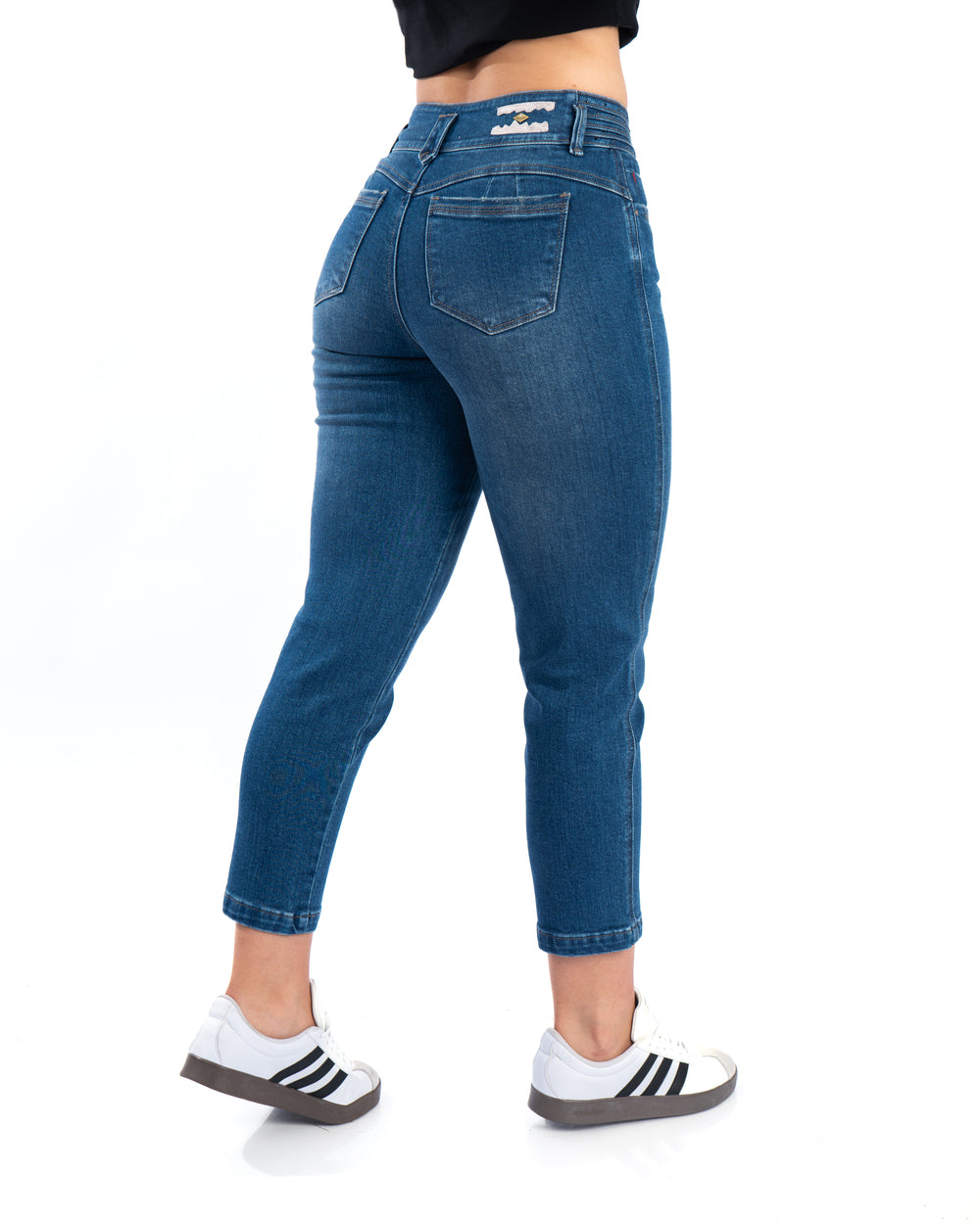 Pantalón Mom Dakota - Zuari