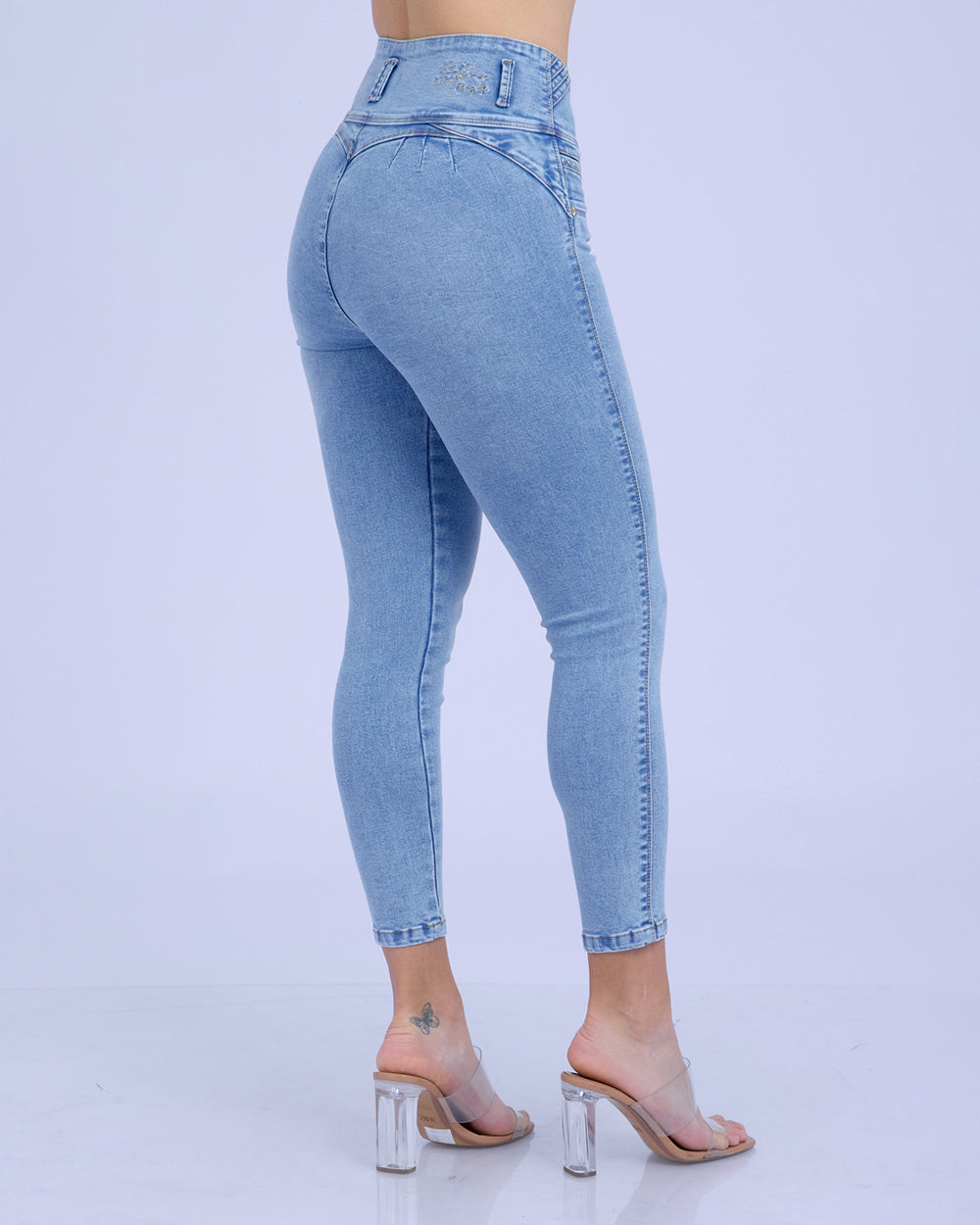 Pantalón Tobillero Lariza - Zuari