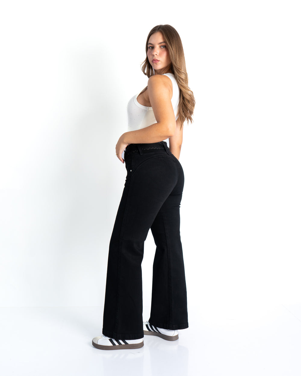Pantalón Wide leg Neff - Zuari