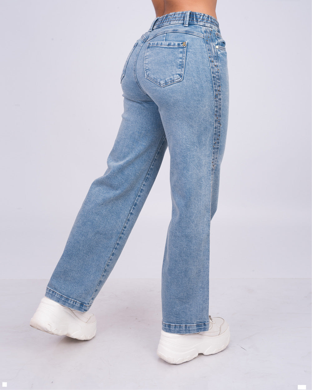 Pantalón Straight leg Rossy - Zuari