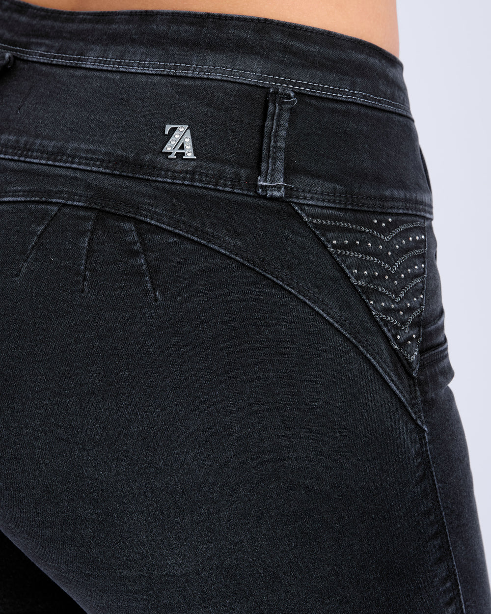 Pantalón Tobillero Sally - Zuari