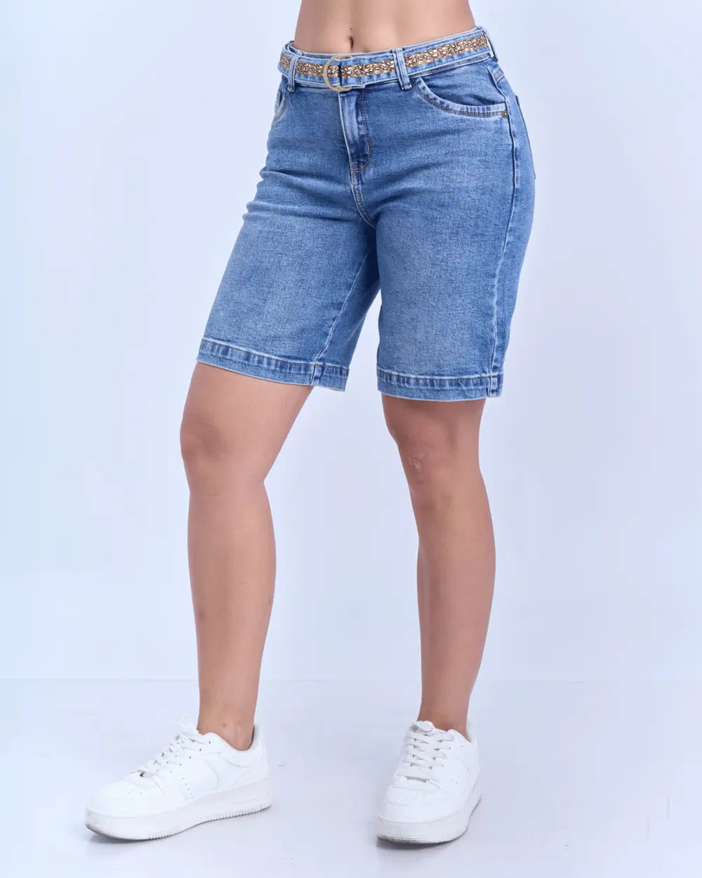 Short Ornella