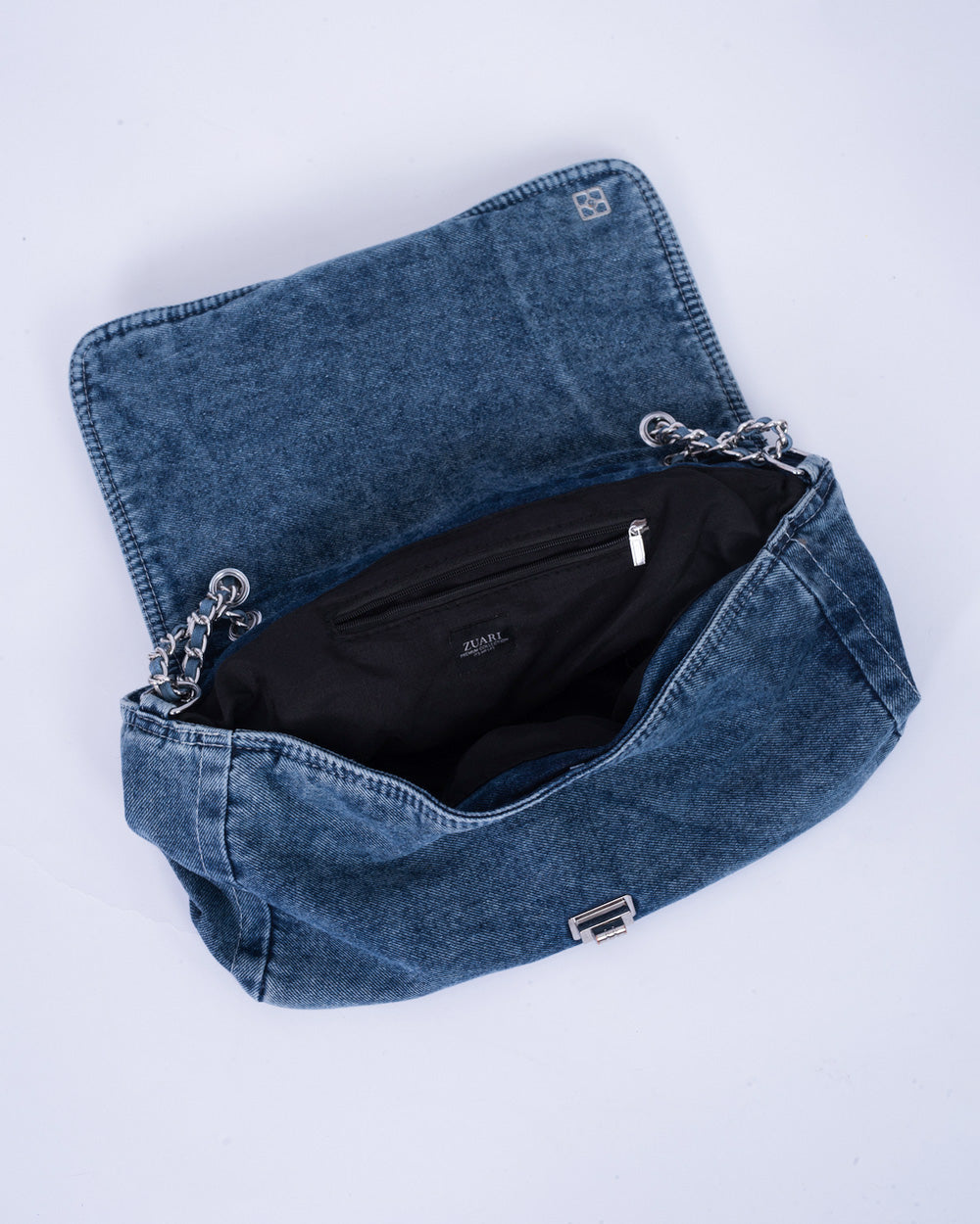 Cartera Kayla