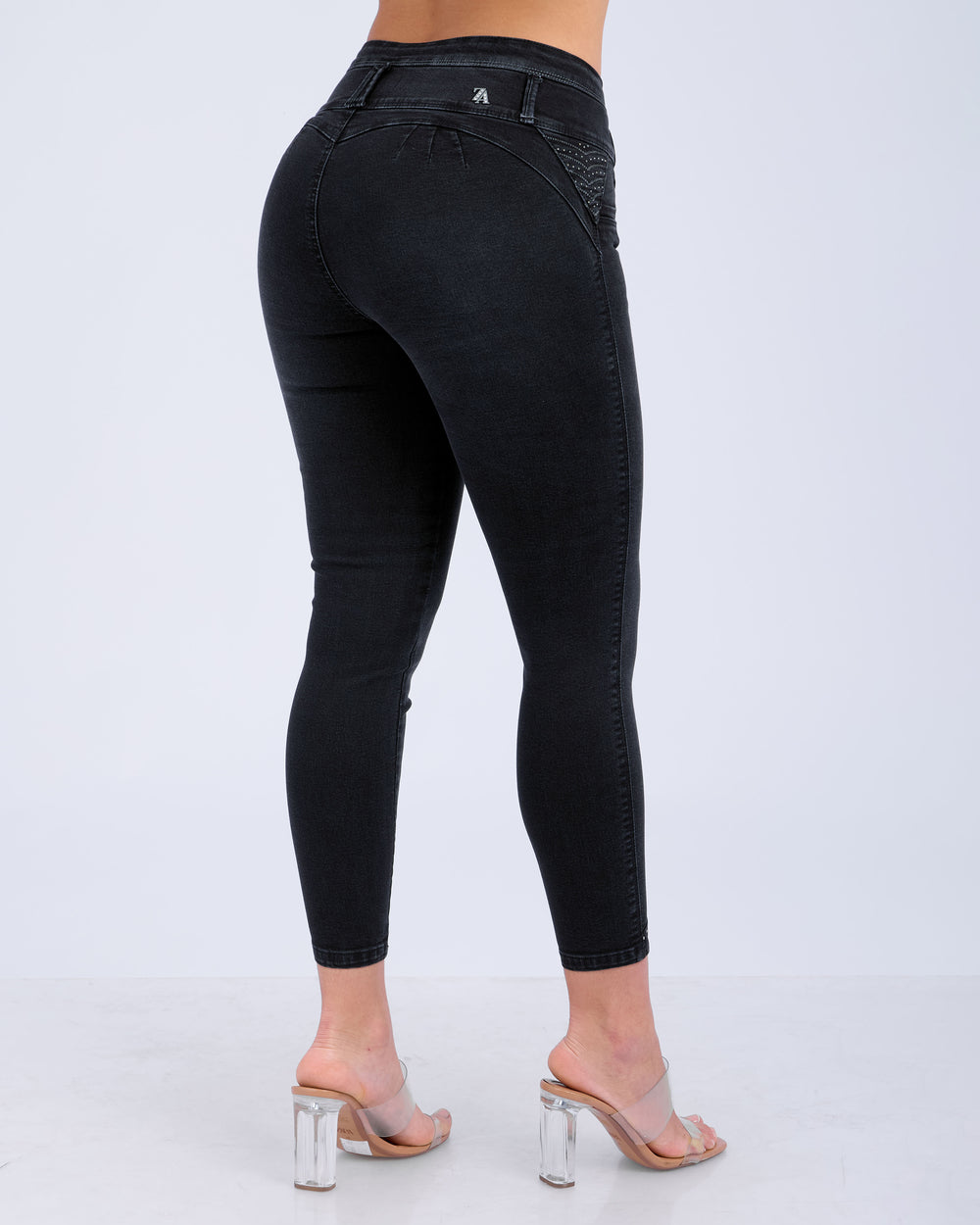 Pantalón Tobillero Sally - Zuari