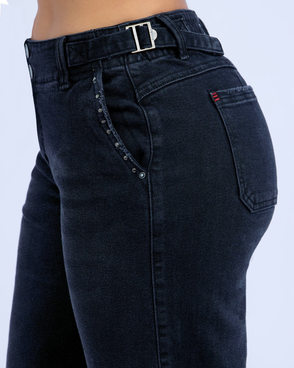 Pantalón Straight leg Shantall