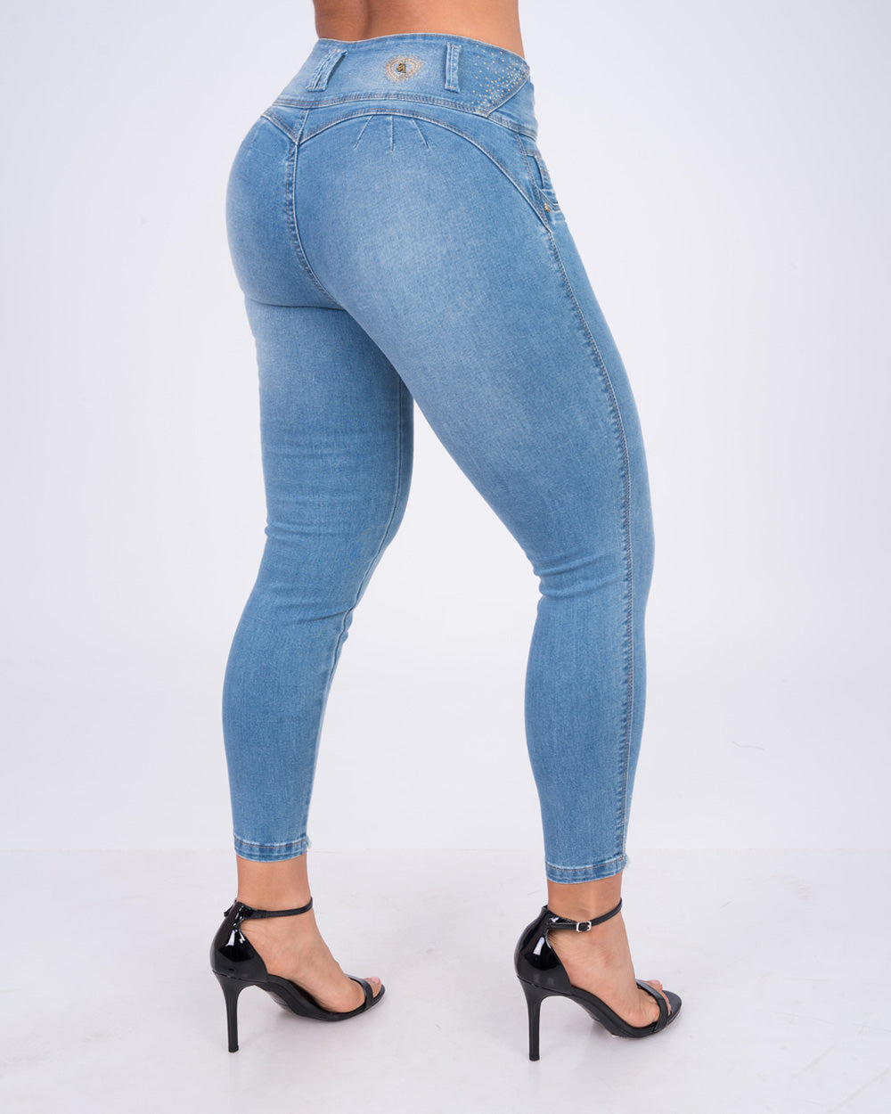 Pantalón Tobillero Shelby - Zuari