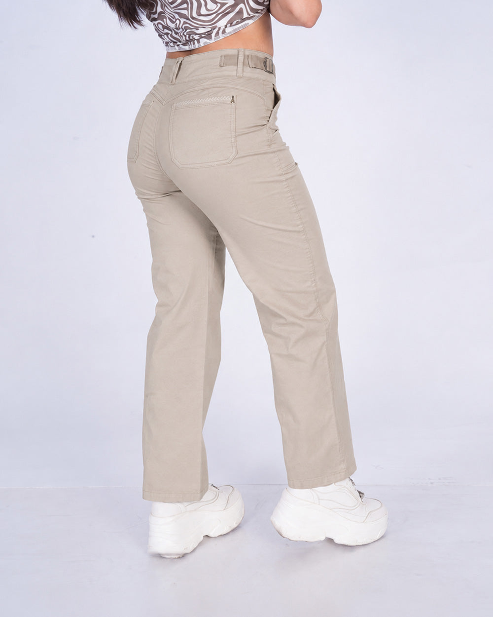 Pantalón Straight leg Amatista
